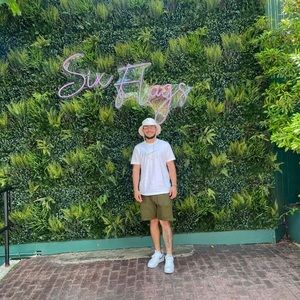 Meet your Posher, William